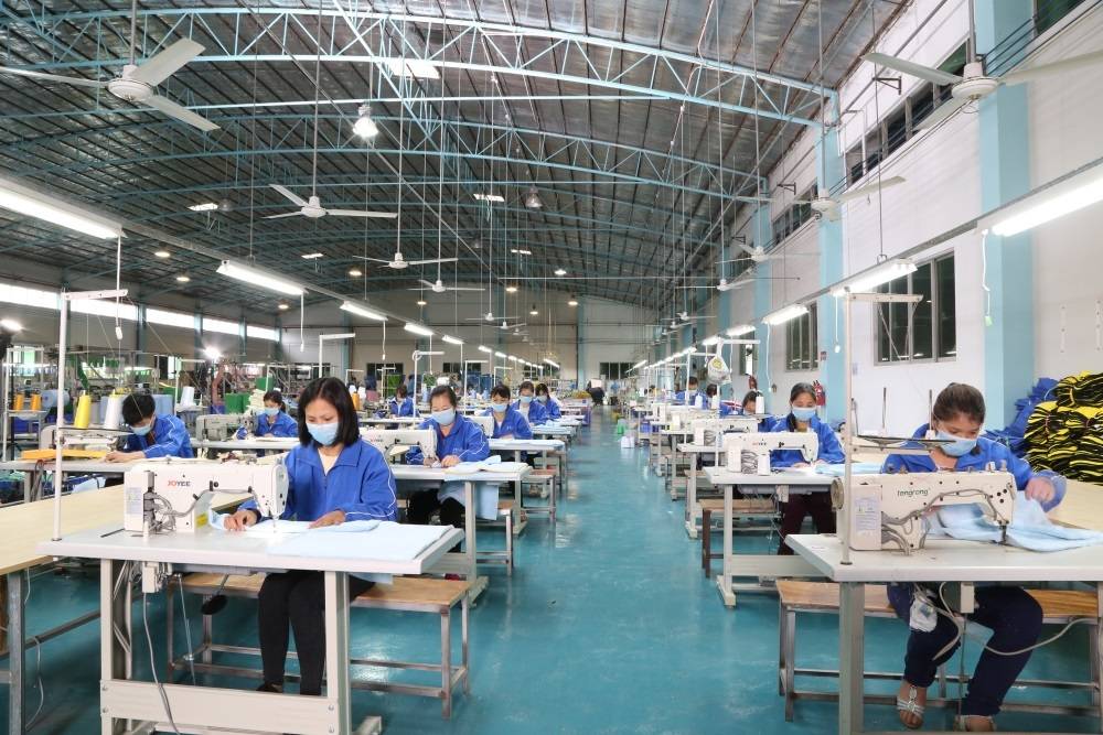 DÓNDE SE FABRICA NUESTRA MICROFIBRA... ¡Y QUIÉN LA FABRICA!