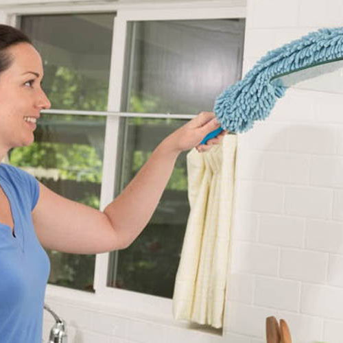 Swiffer Alternatives: Microfiber Cloth vs Swiffer Duster