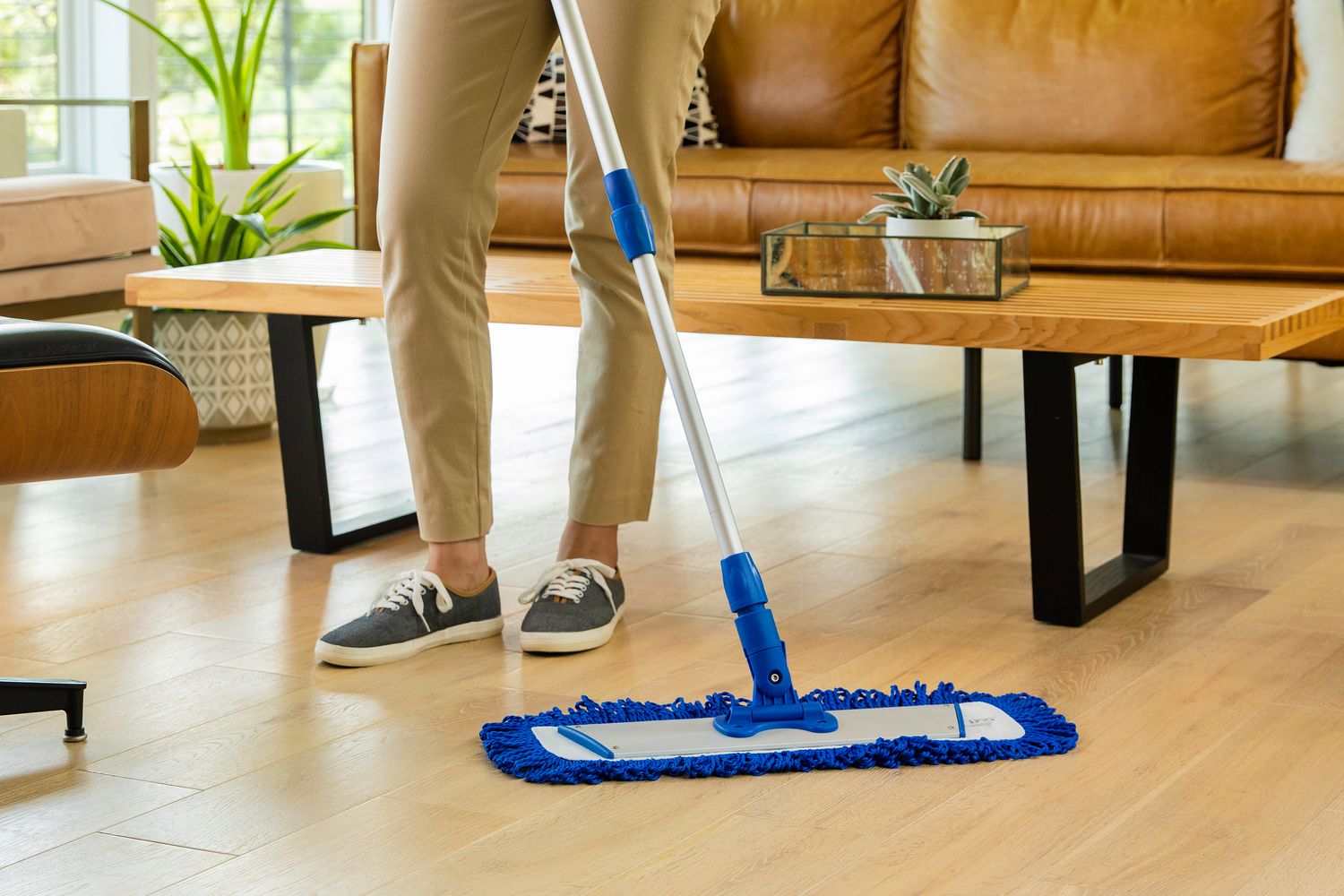 18" Angle Microfiber Mop Frame