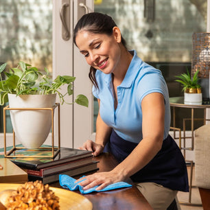 Blue Microfiber Cloths For Household Cleaning and Dusting