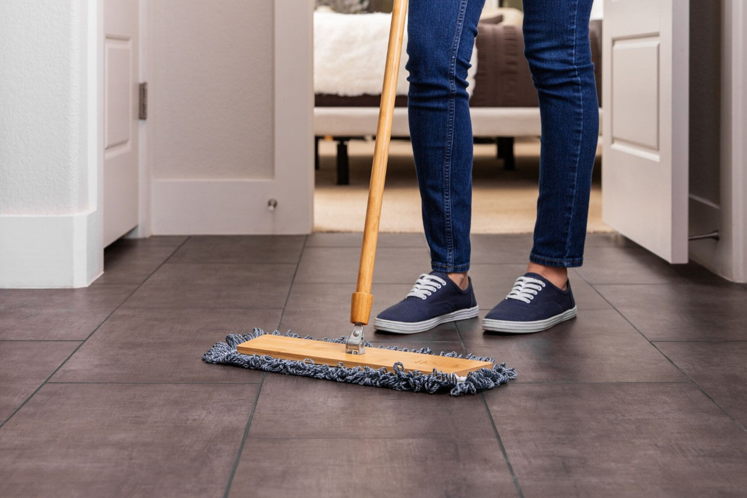 Buff™ Bamboo Wet and Dry Mop System