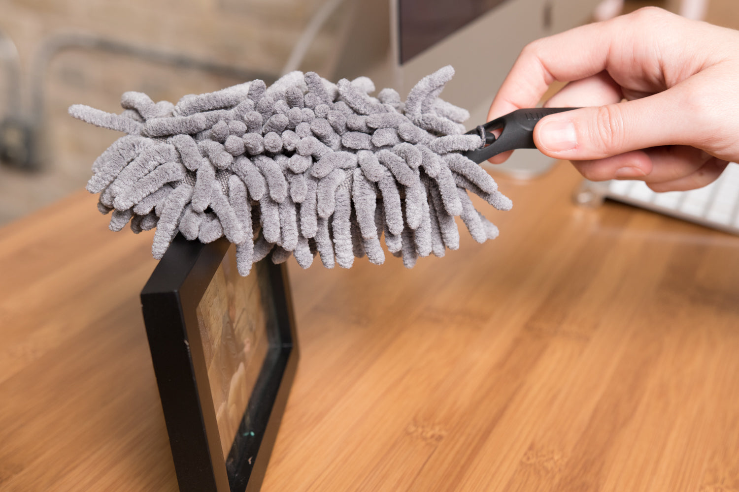 Microfiber Mini Duster Is Lightweight And Fragile 