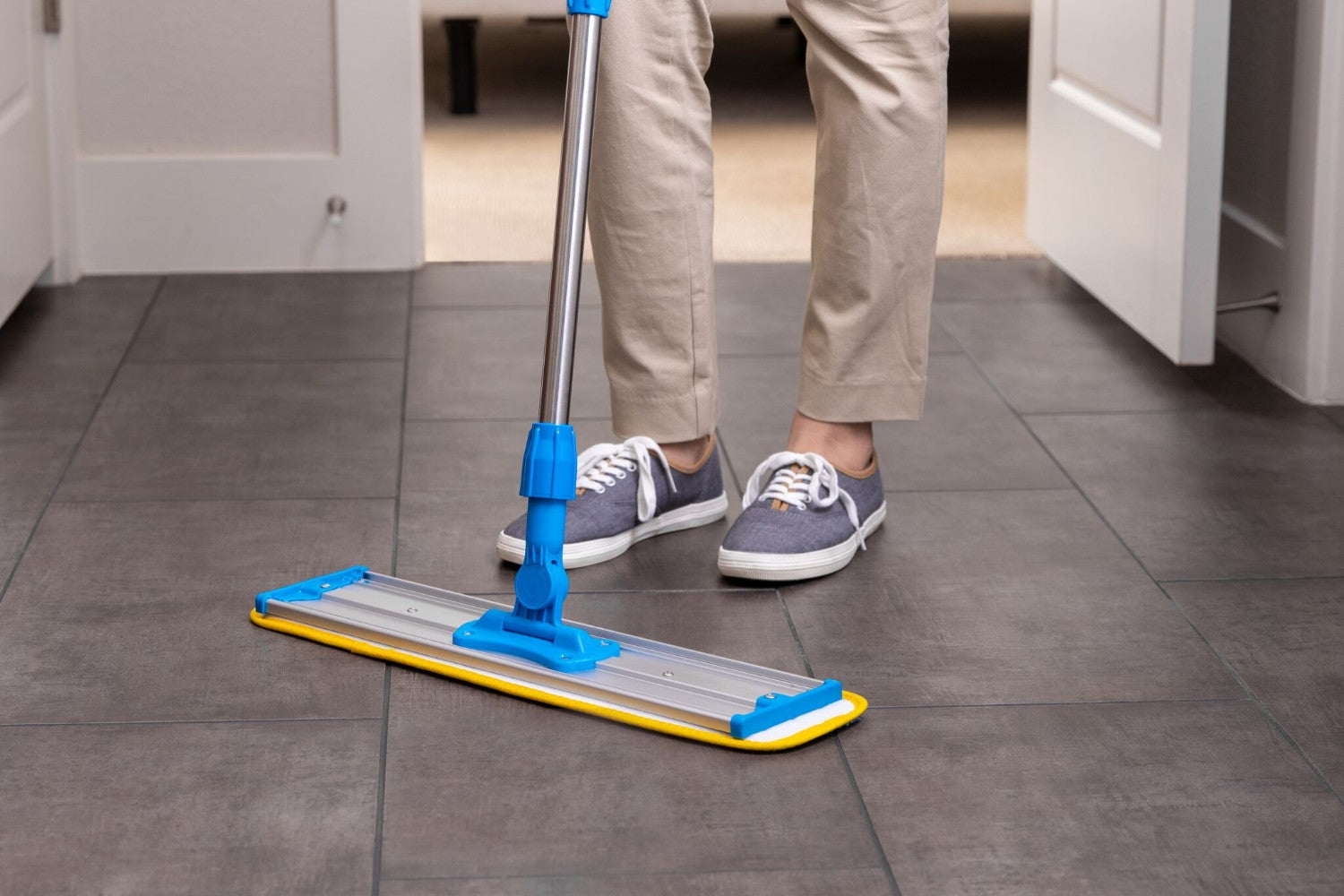 Color Coded Wet Mop Pad  Microfiber Wet Floor Cleaning Mops — Microfiber  Wholesale